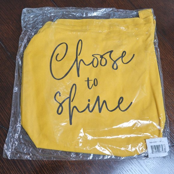 GRACE & LACE: Quote Tote 🎉HP🎉 - Picture 3 of 6